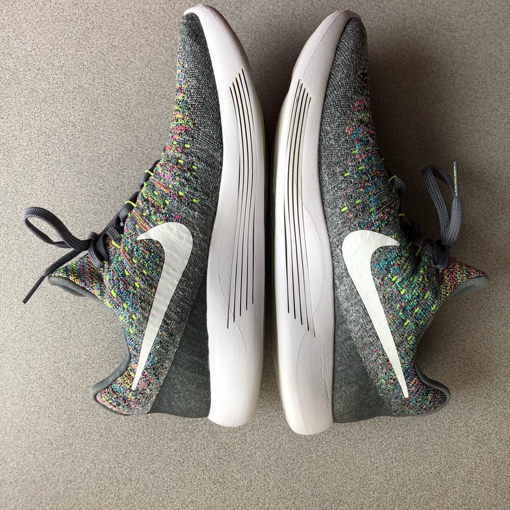 Nike LunarEpic Low Flyknit 2 “Multicolor”